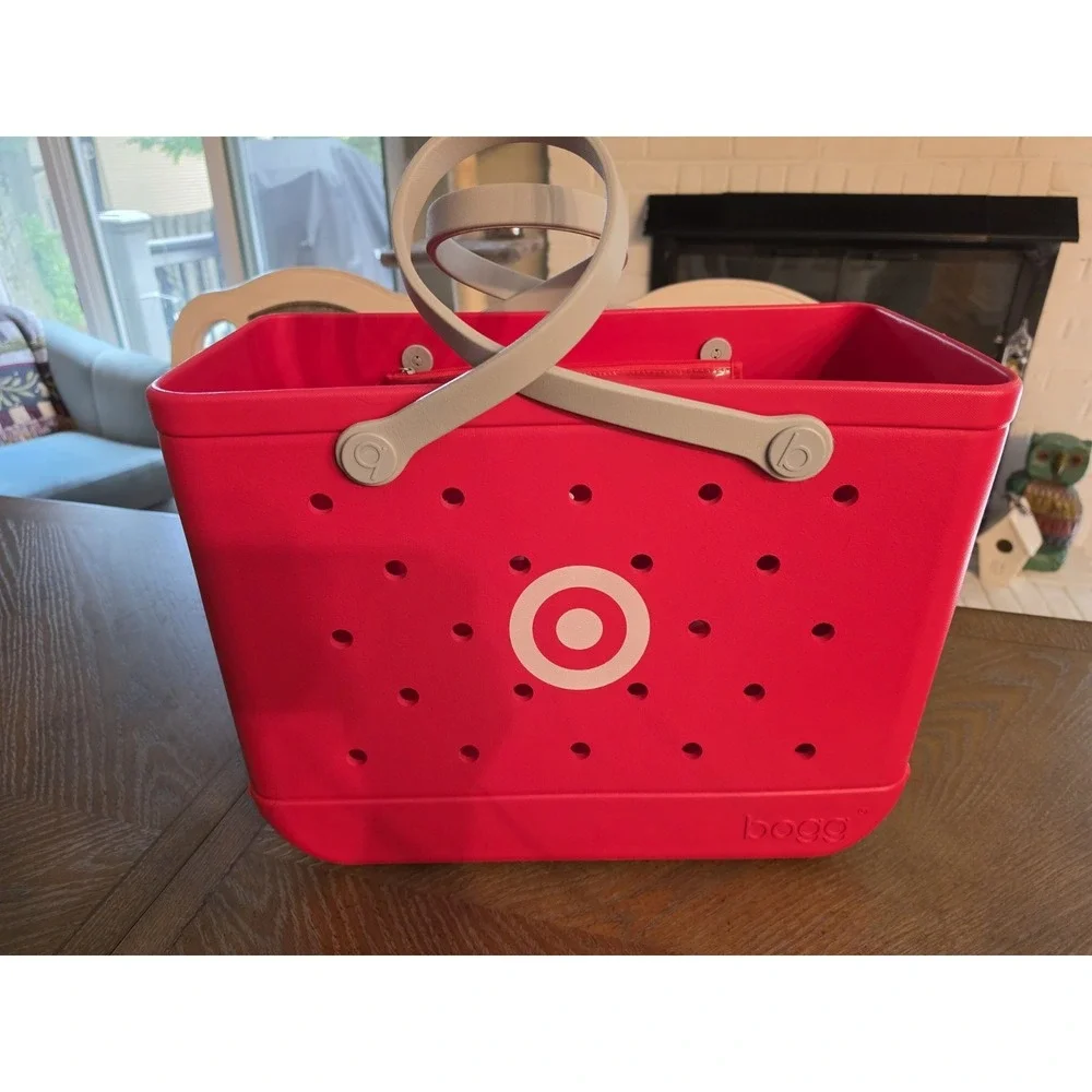Target X Bogg Limited Ed. Bag Large Red Carry Tote with 2 Zippered Pouches NEW